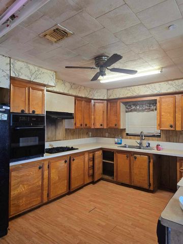 2208 Nelson Avenue, Port Bolivar, TX 77650