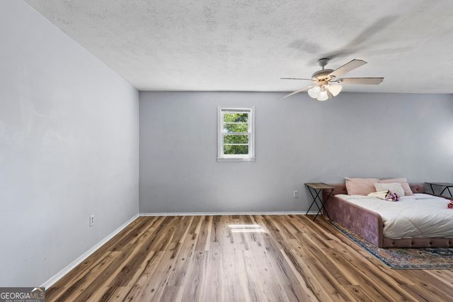 826 Oak Ridge Drive, Perry, GA 31069