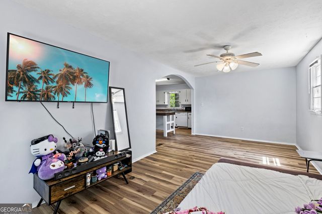 826 Oak Ridge Drive, Perry, GA 31069