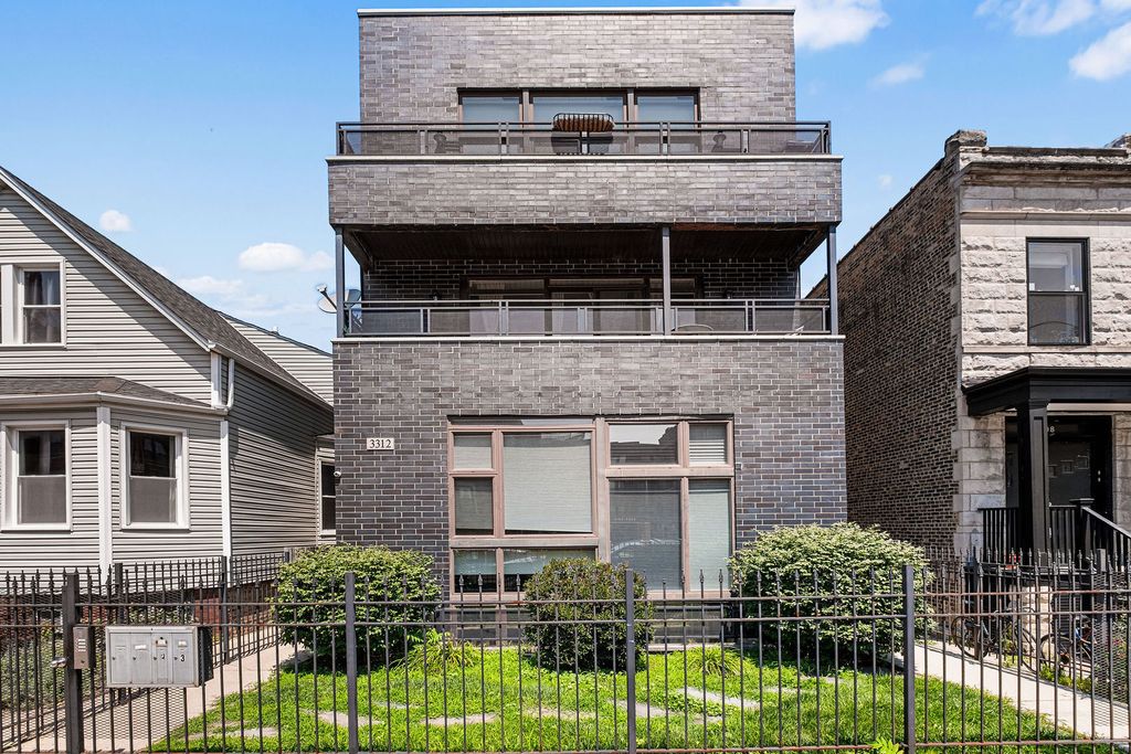 3312 W Diversey Avenue 1N, Chicago, IL 60647 — exterior