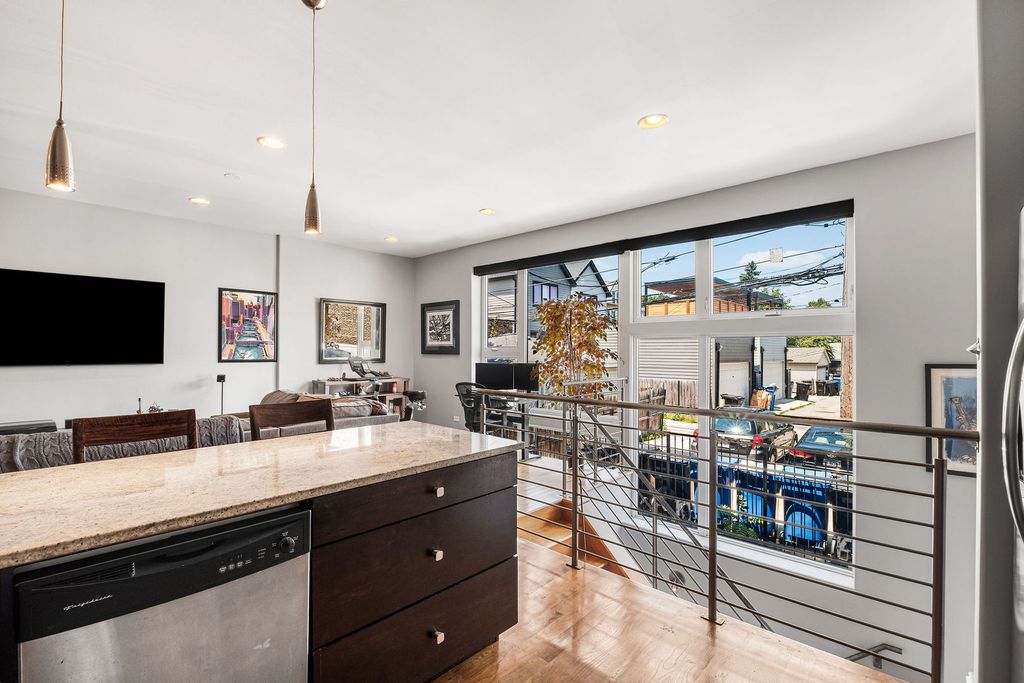 3312 W Diversey Avenue 1N, Chicago, IL 60647 — photo 4