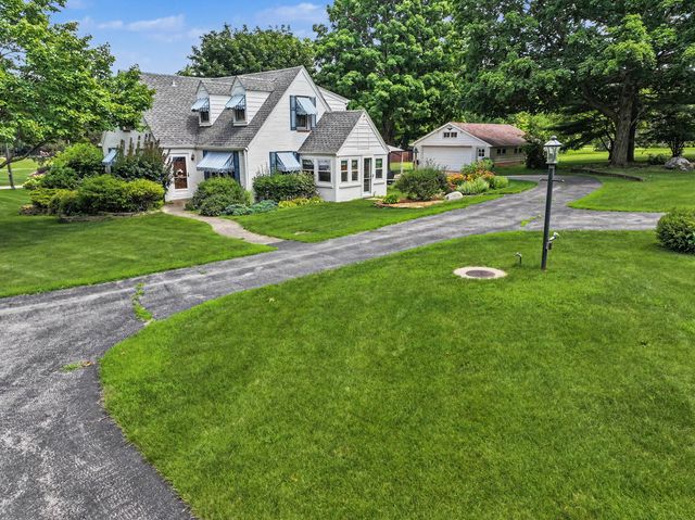 9000 Wolf Road, Burr Ridge, IL 60527