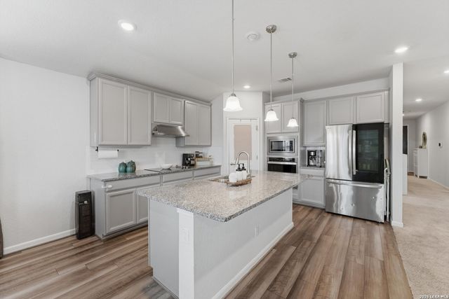 3133 Malbac Dr, Schertz, TX 78154