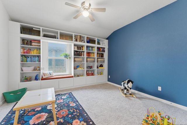 3133 Malbac Dr, Schertz, TX 78154