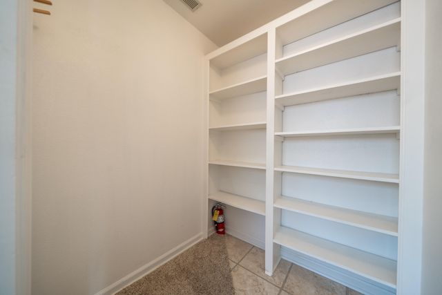 2166 Wicklow Street, Redding, CA 96001