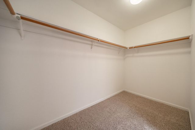 2166 Wicklow Street, Redding, CA 96001