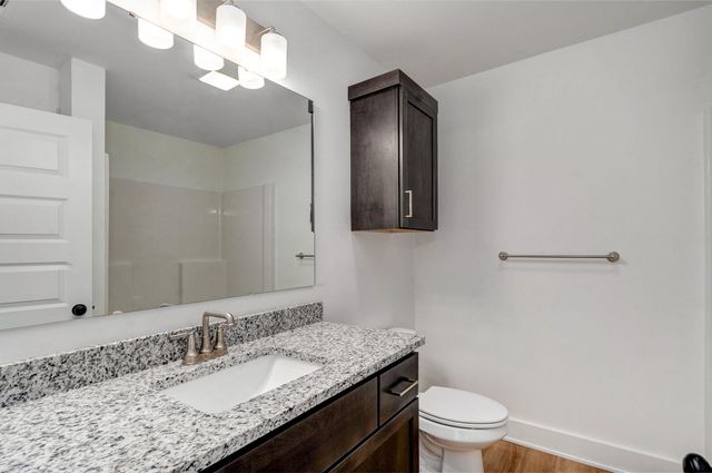 1164 E Abercorn Street, Republic, MO 65738