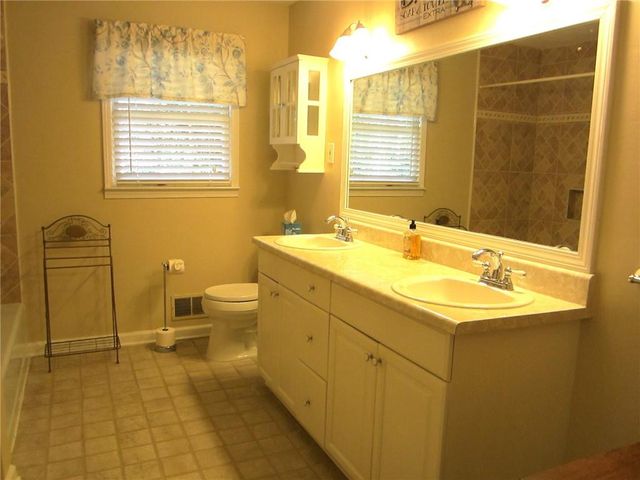 1611 Northwoods Drive, Marietta, GA 30066