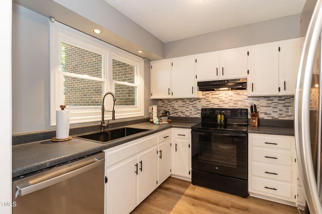 1107 Collington Drive, Cary, NC 27511