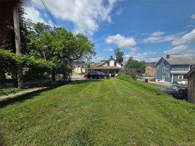 149 South Avenue, Poughkeepsie, NY 12601