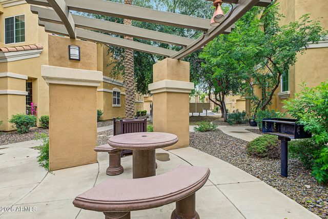 124 N CALIFORNIA Street 17, Chandler, AZ 85225