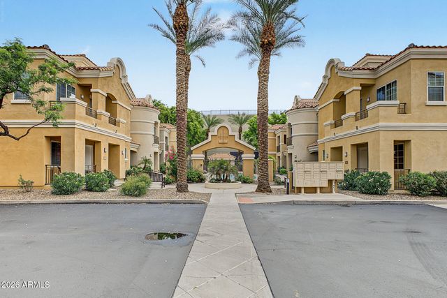 124 N CALIFORNIA Street 17, Chandler, AZ 85225