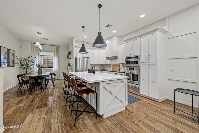 124 N CALIFORNIA Street 17, Chandler, AZ 85225