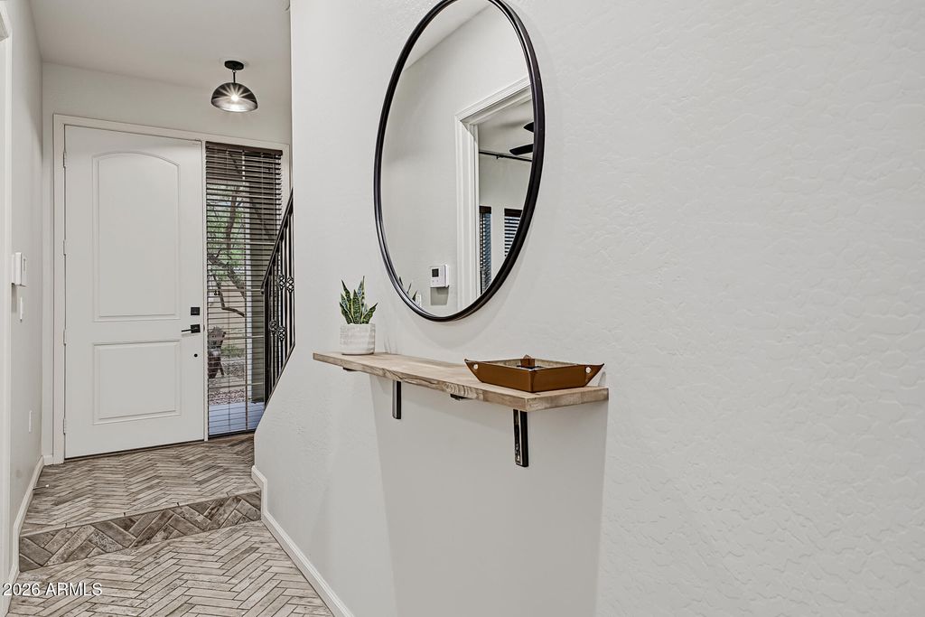 124 N CALIFORNIA Street 17, Chandler, AZ 85225 — exterior