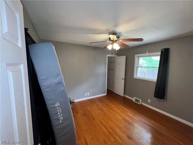 227 Howard Street, Medina, OH 44256