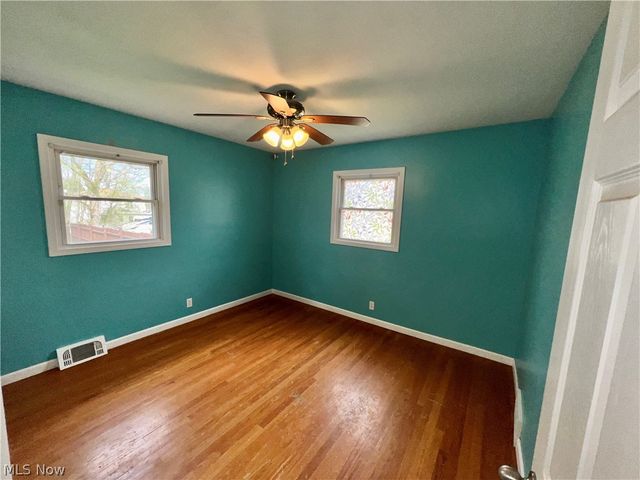 227 Howard Street, Medina, OH 44256