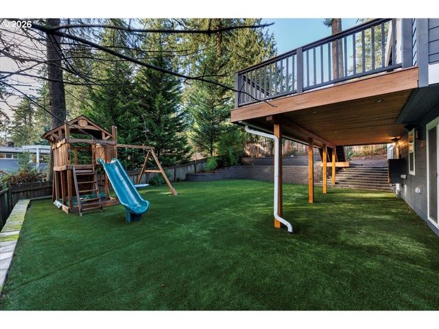 4188 COBB Way, Lake Oswego, OR 97035