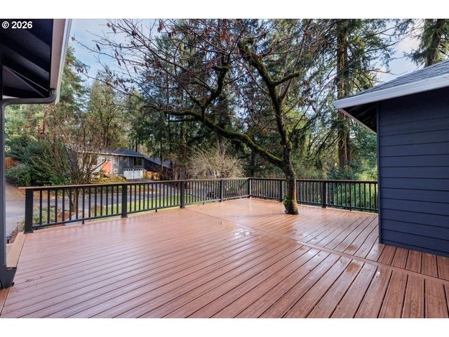 4188 COBB Way, Lake Oswego, OR 97035