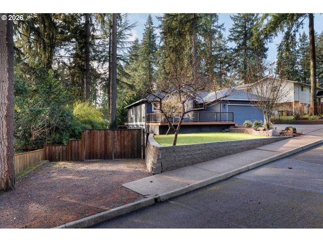 4188 COBB Way, Lake Oswego, OR 97035