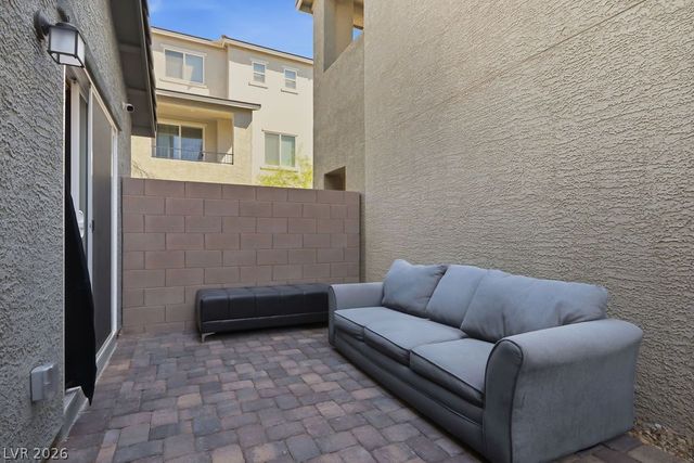4700 Parkarbor Avenue, Las Vegas, NV 89141