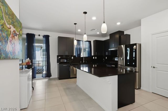 4700 Parkarbor Avenue, Las Vegas, NV 89141