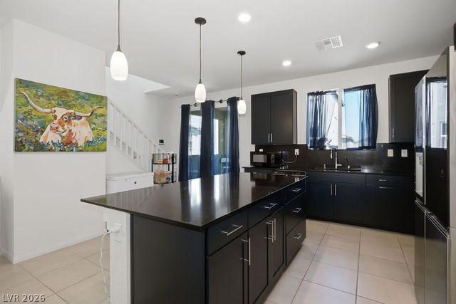 4700 Parkarbor Avenue, Las Vegas, NV 89141
