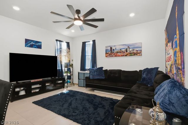 4700 Parkarbor Avenue, Las Vegas, NV 89141