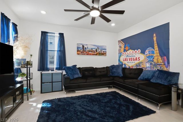 4700 Parkarbor Avenue, Las Vegas, NV 89141