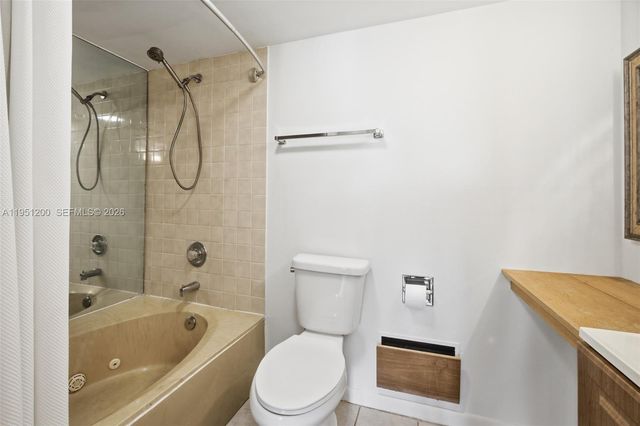 23024 Oxford Pl C, Boca Raton, FL 33433