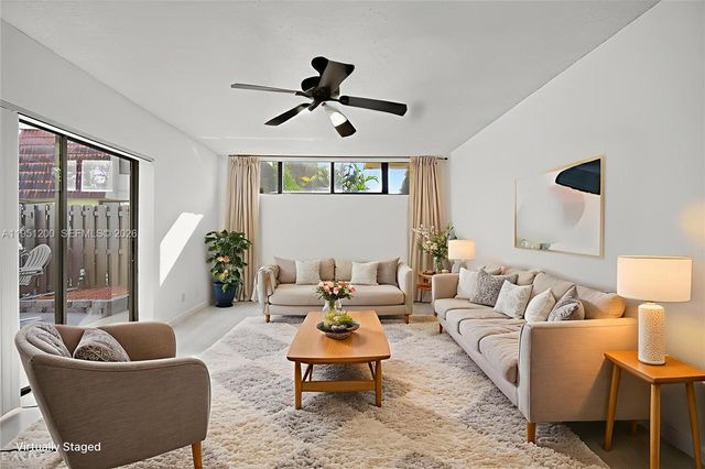 23024 Oxford Pl C, Boca Raton, FL 33433