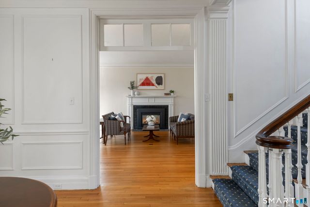 85 Bloomfield Avenue, West Hartford, CT 06105