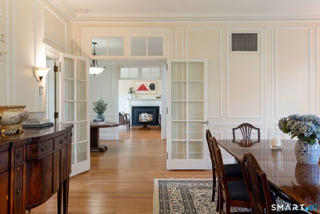 85 Bloomfield Avenue, West Hartford, CT 06105