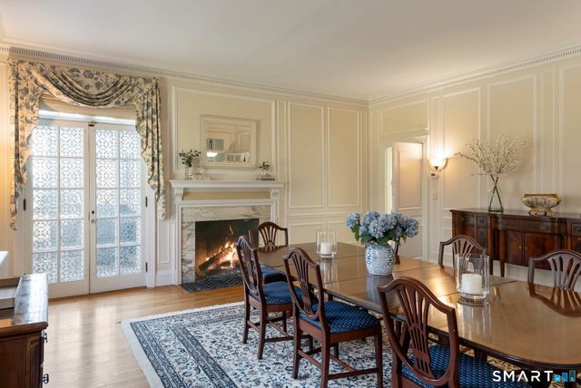 85 Bloomfield Avenue, West Hartford, CT 06105