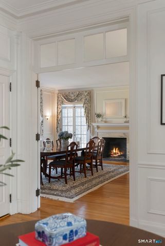 85 Bloomfield Avenue, West Hartford, CT 06105