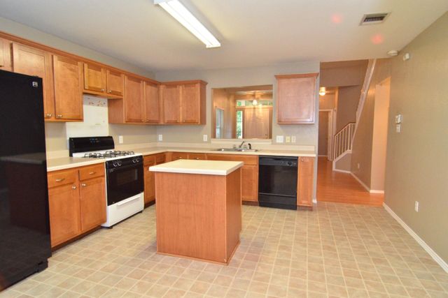 316 Strawn, Kyle, TX 78640