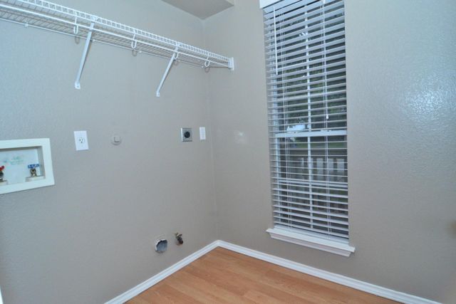 316 Strawn, Kyle, TX 78640