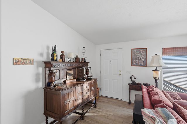 7124 Springfield Drive NE, Albuquerque, NM 87109