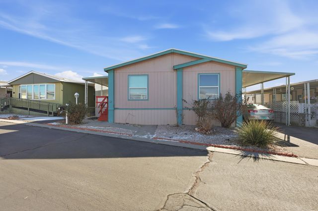 7124 Springfield Drive NE, Albuquerque, NM 87109
