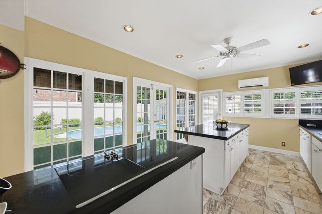 278 Harding Pl, Nashville, TN 37205
