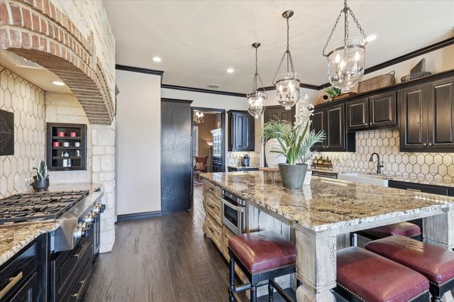 3200 Village Crest Court, Flower Mound, TX 75022