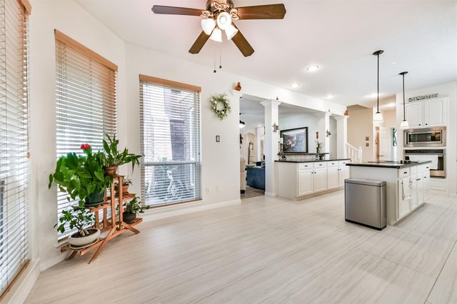 4302 Island Hills Drive, Houston, TX 77059
