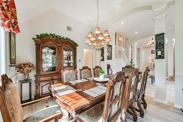 4302 Island Hills Drive, Houston, TX 77059