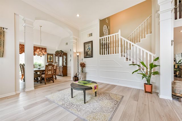 4302 Island Hills Drive, Houston, TX 77059