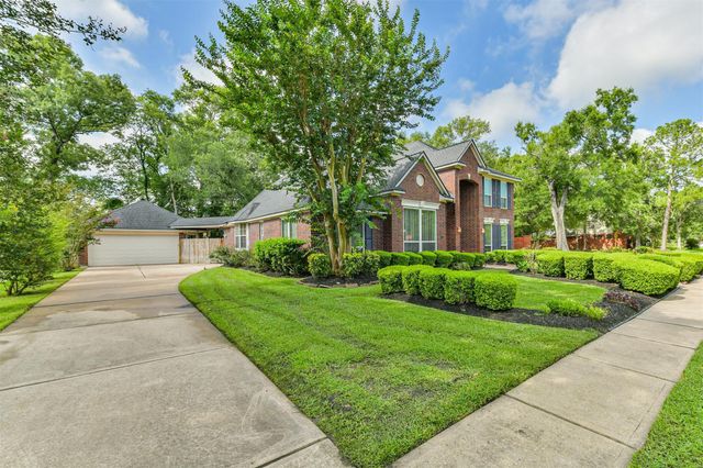 4302 Island Hills Drive, Houston, TX 77059