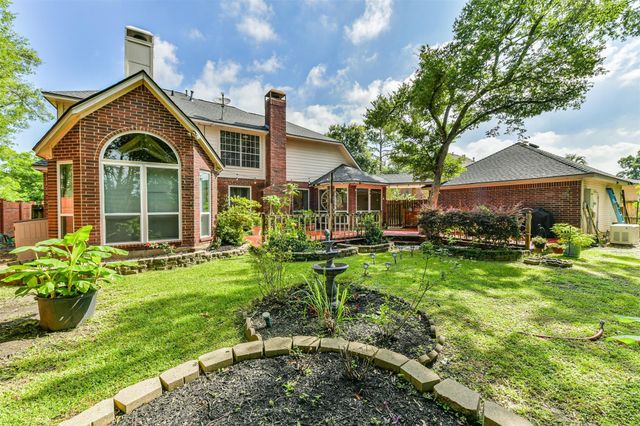 4302 Island Hills Drive, Houston, TX 77059
