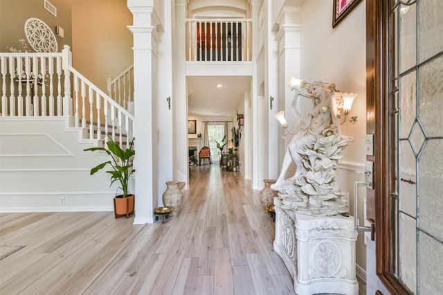 4302 Island Hills Drive, Houston, TX 77059