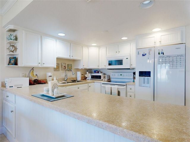 4849 SAXON DRIVE B106, New Smyrna Beach, FL 32169