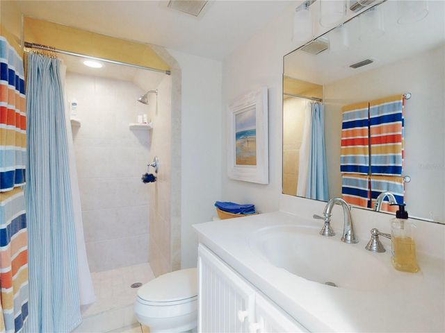 4849 SAXON DRIVE B106, New Smyrna Beach, FL 32169