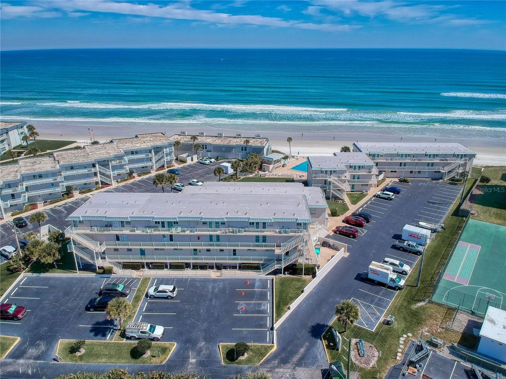 4849 SAXON DRIVE B106, New Smyrna Beach, FL 32169