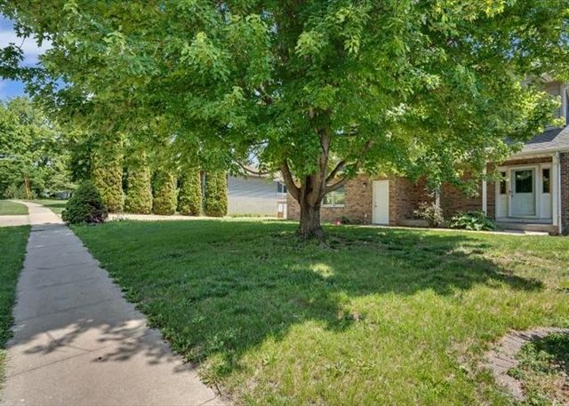 923 12th Avenue, Coralville, IA 52241